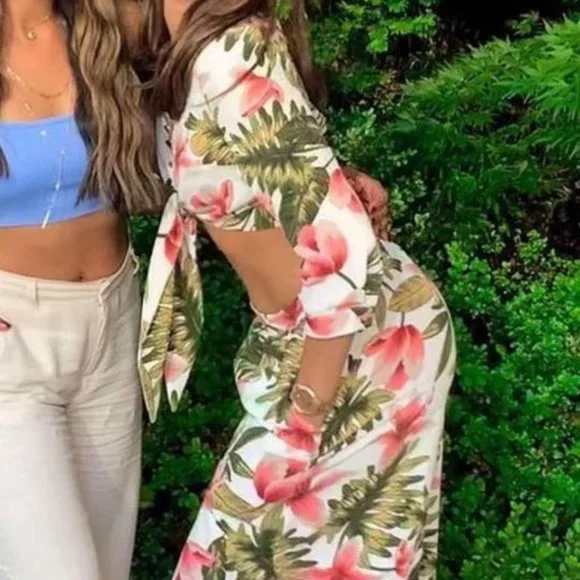 Two-Piece set - Picture 2 of 2